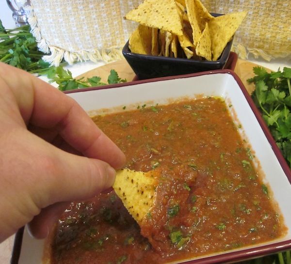 Over 28 Oz of Fantastic Salsa for About $2.99 in 5 Minutes