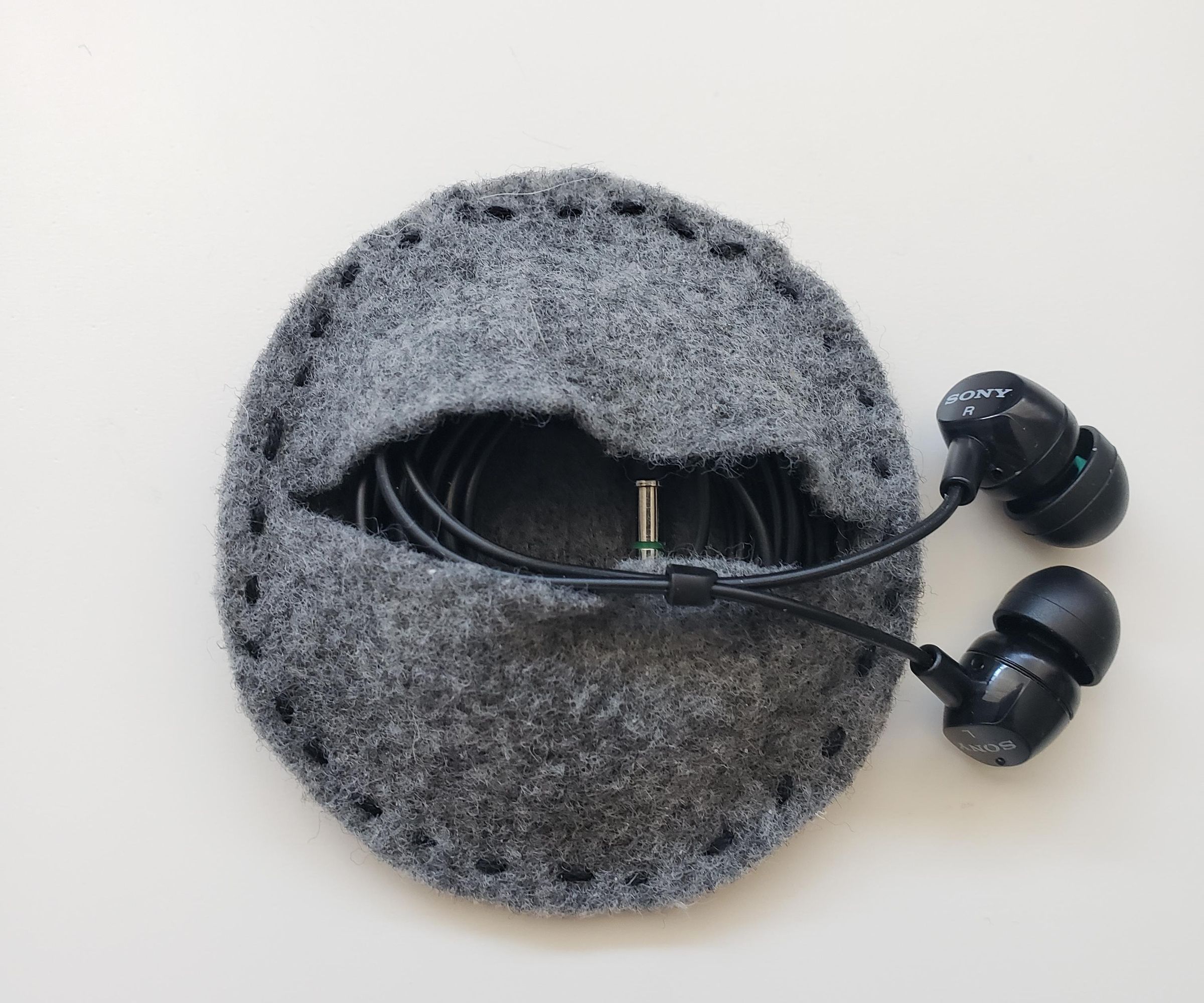 Felt Earbud Travel Case