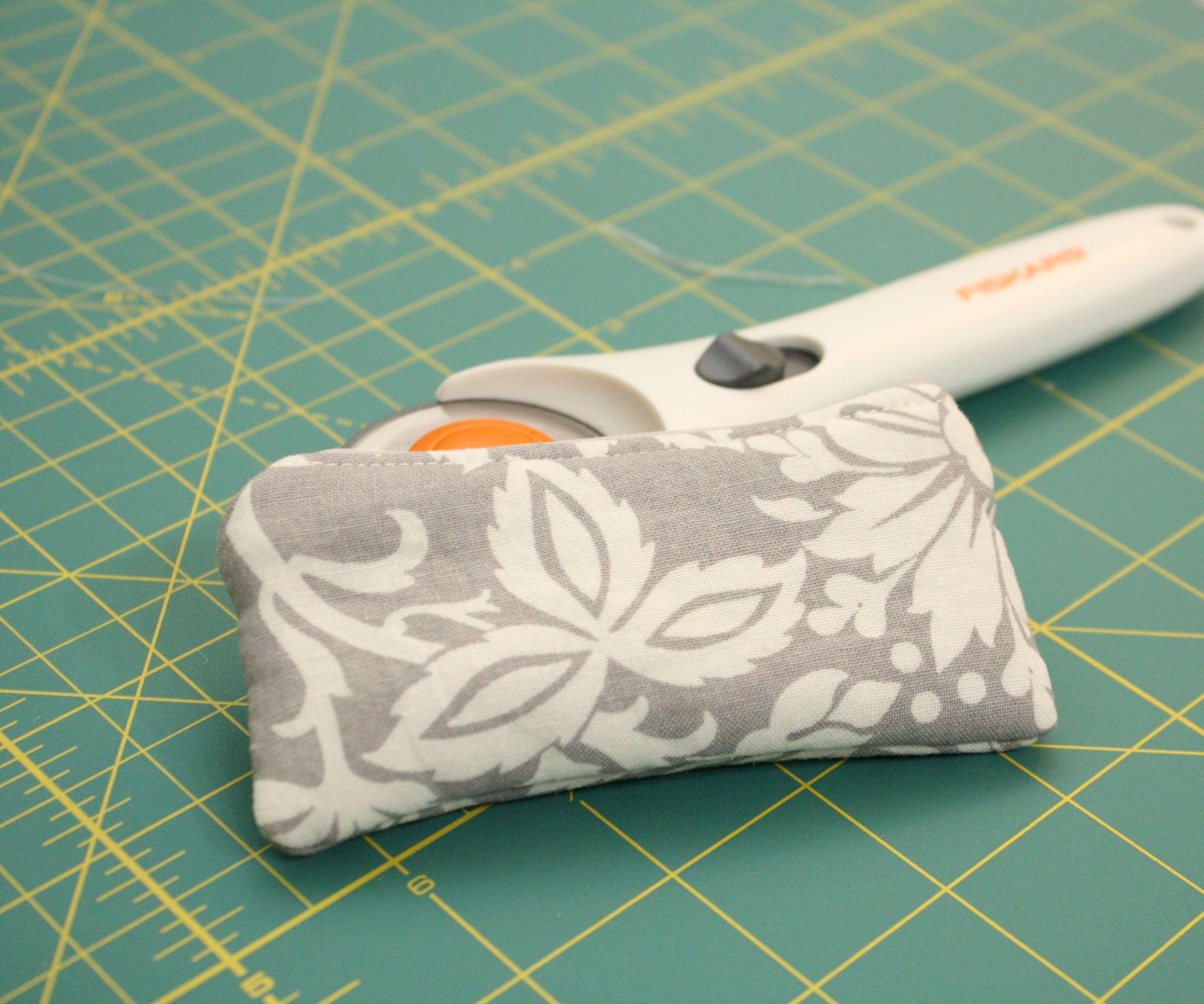 Small Zipper Pouch