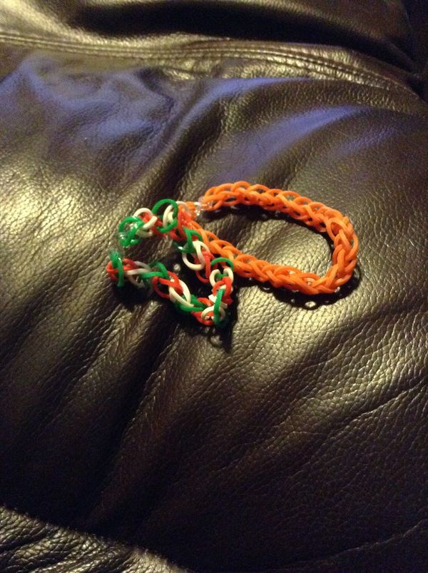 Loom Bracley