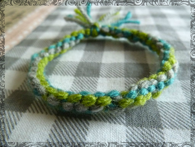 Scoubidou Bracelet : 6 Steps (with Pictures) - Instructables