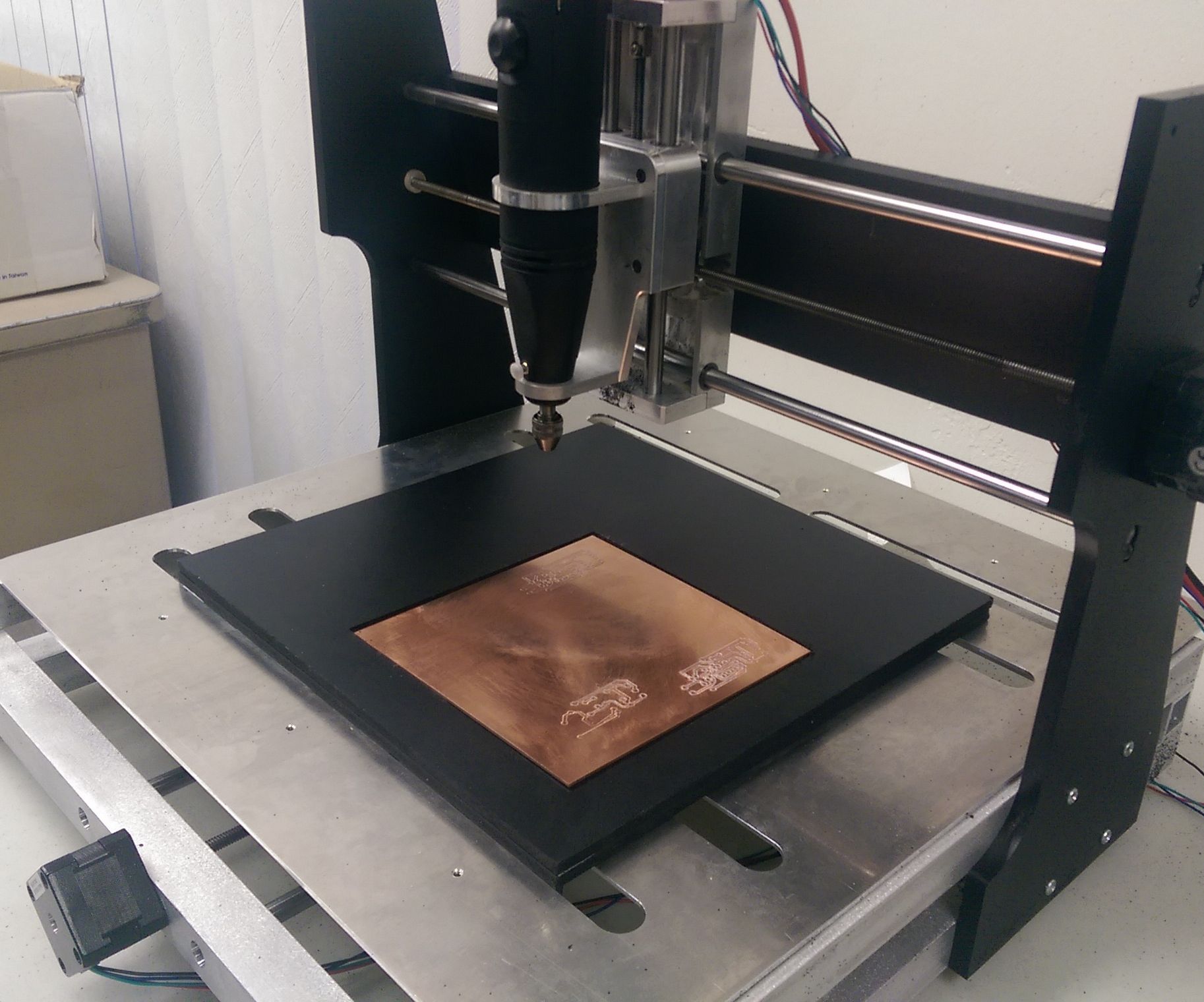 PCB Isolation Track Milling With MyDIYCNC Desktop CNC Machine