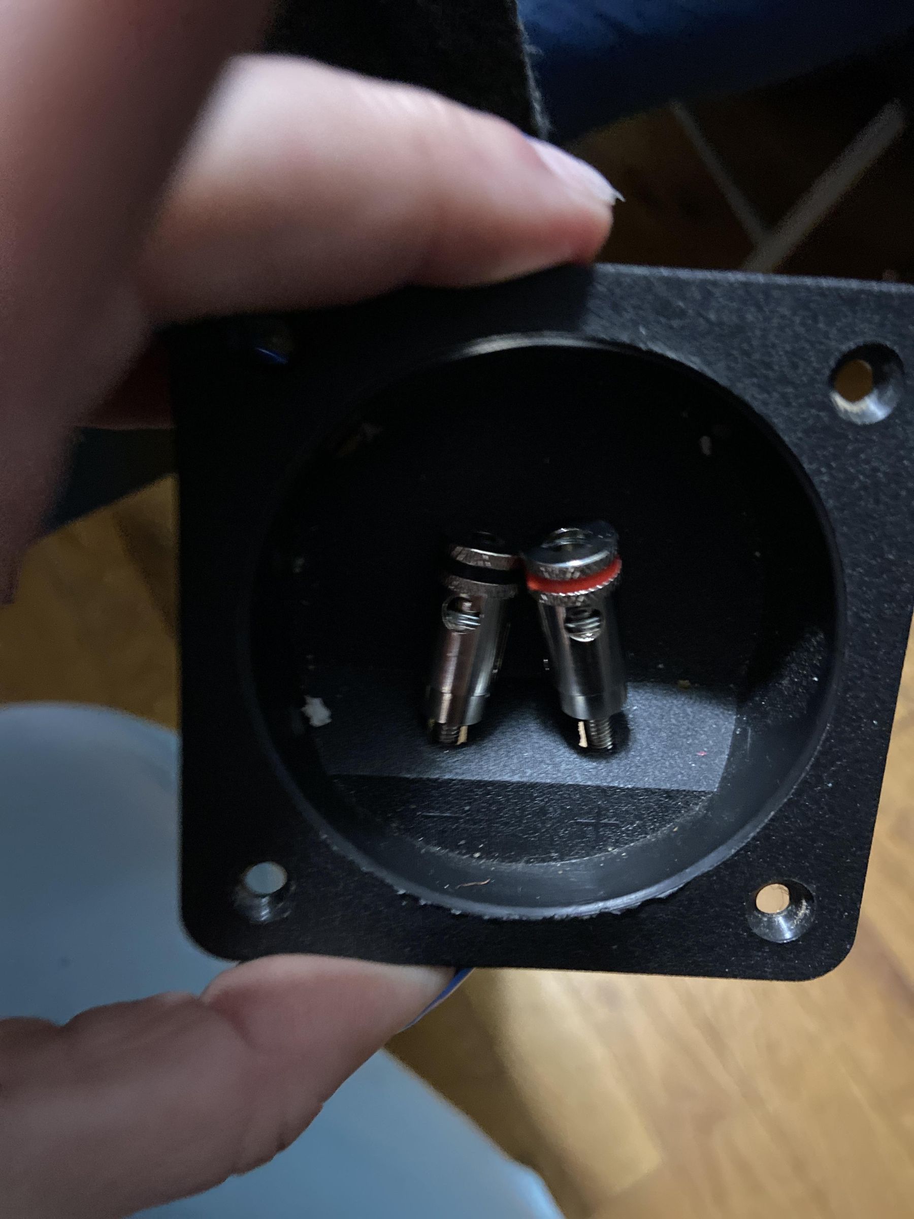 How to Hook Up an Amp to Subwoofers 11 Steps (with Pictures) Instructables