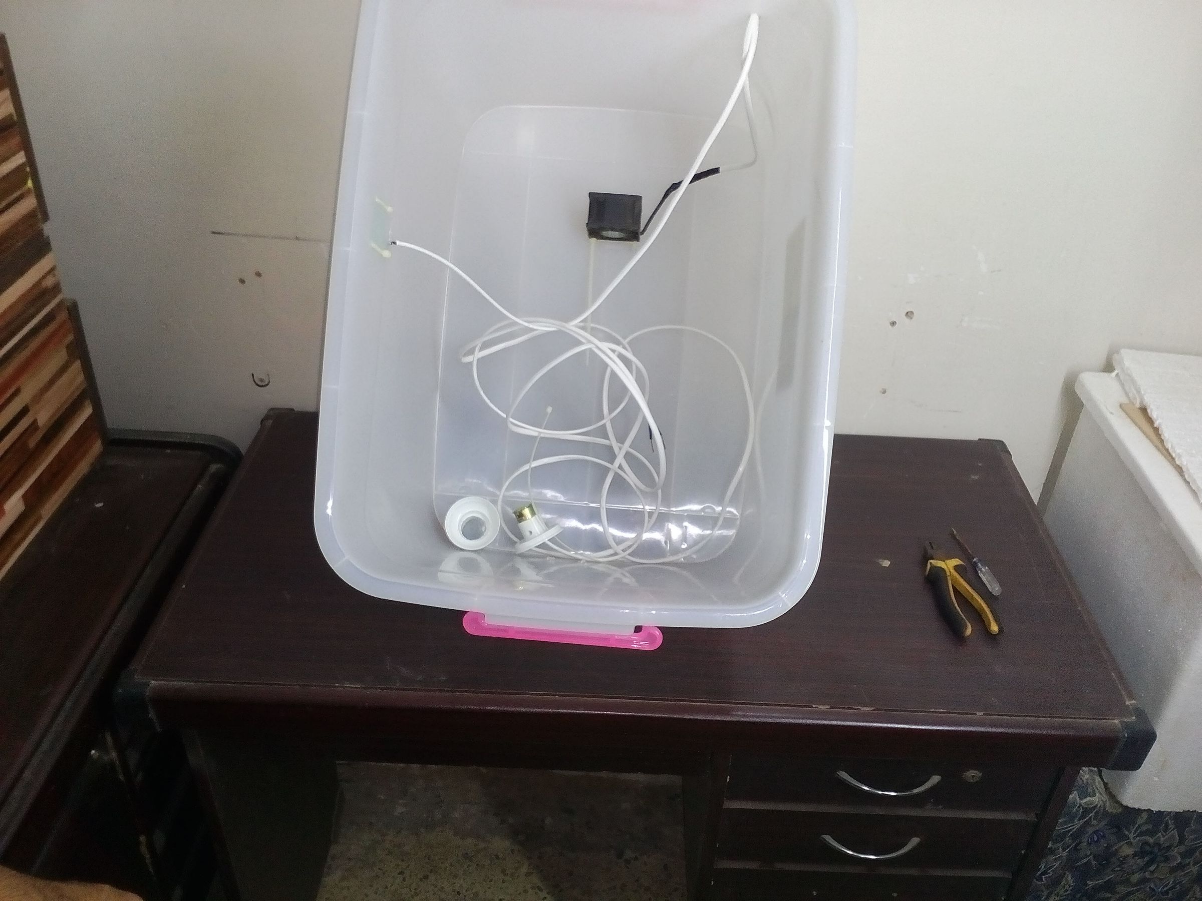 How to Make Homemade Incubator Egg Hatcher at Home 5 Steps (with