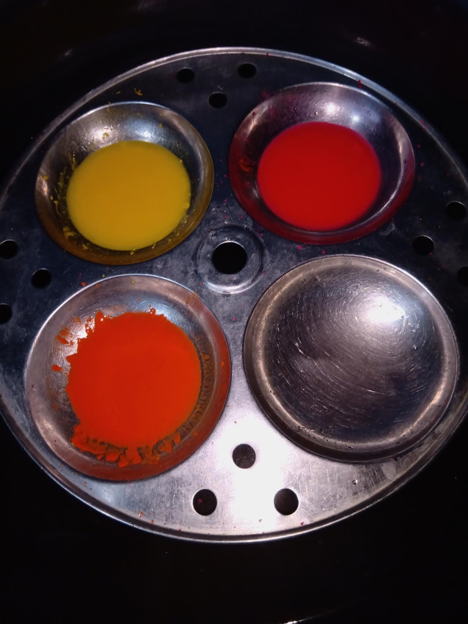 Recycled Candles, Into Art Flowers! 10 Steps Instructables