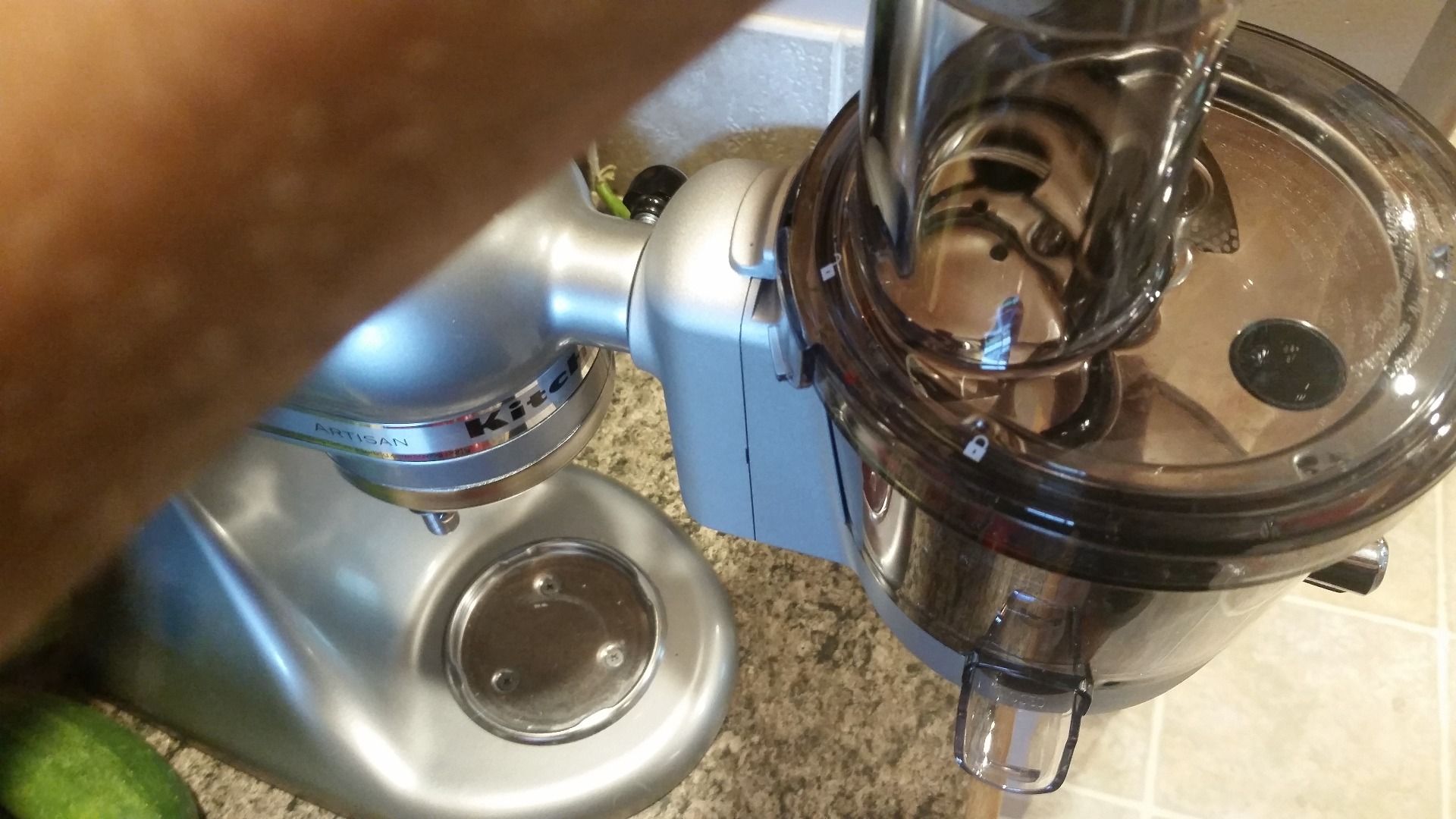 Kitchenaid Juicer Set Up 4 Steps Instructables