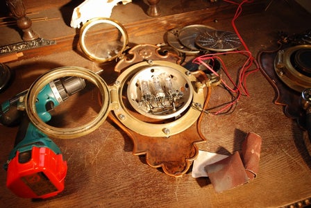 Steampunk Wearable Timemachine