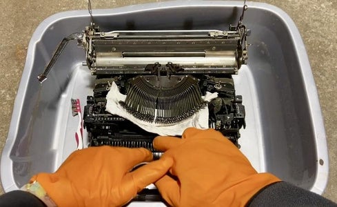 Deep Clean & Releasing Stuck Keys