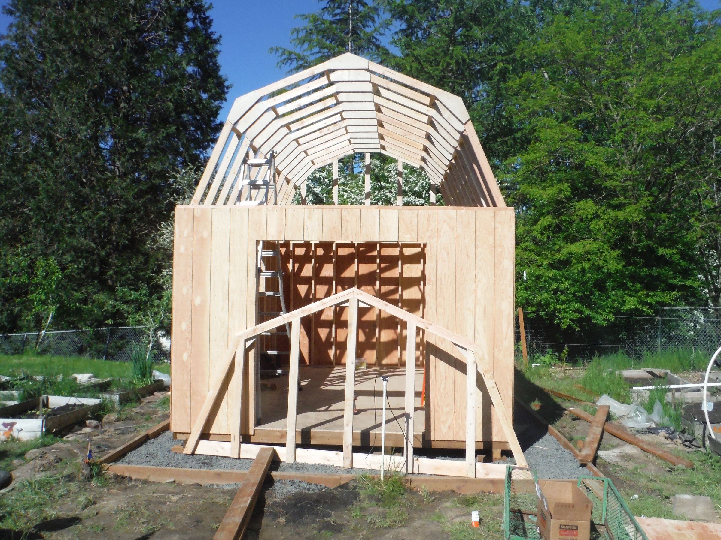 12'x16' Mini-Barn/Shed With Gambrel Roof : 38 Steps (with Pictures ...