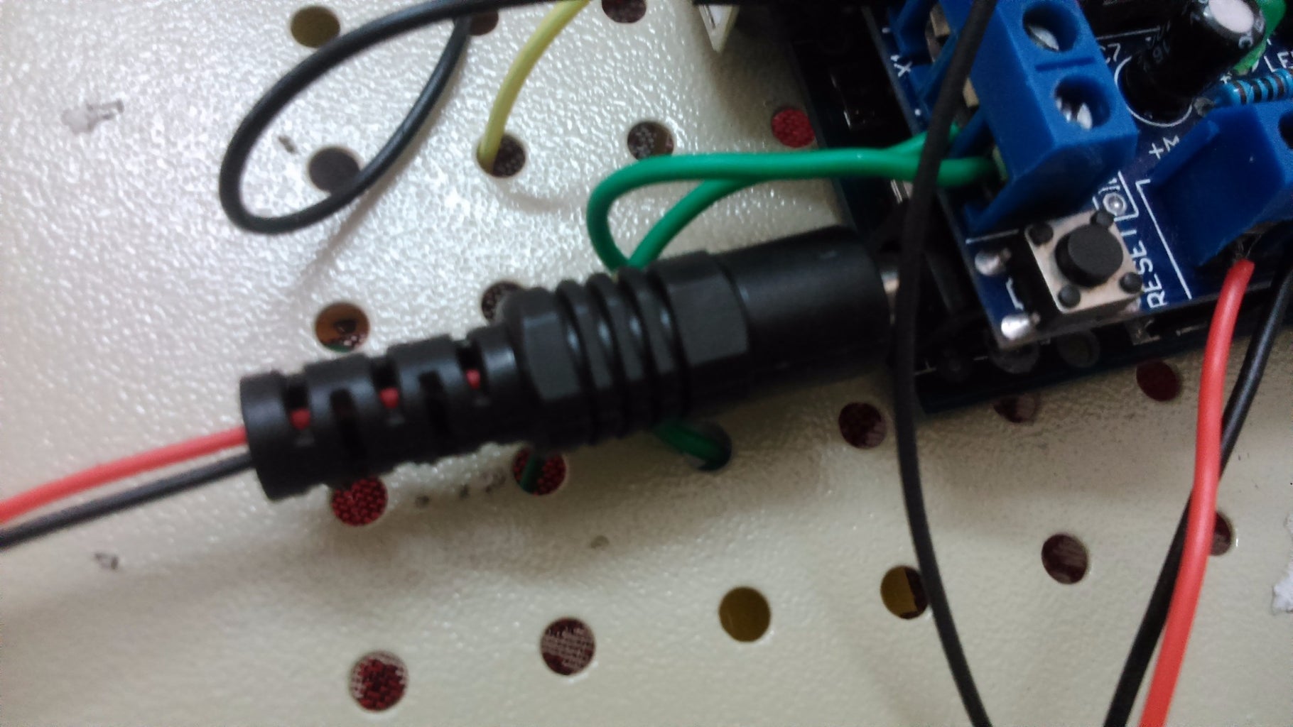 Make a Simple Wireless RF Robot Using Arduino! : 7 Steps (with Pictures ...