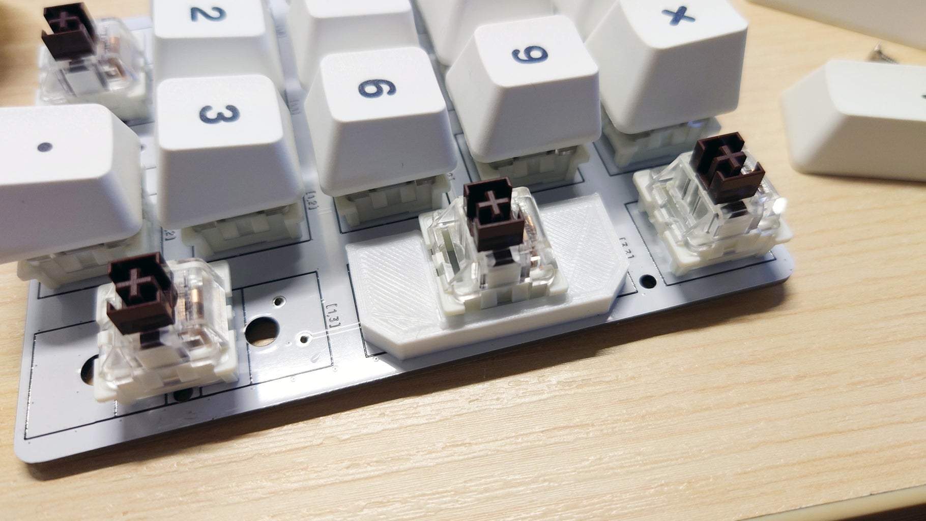DIY $8 Mechanical Numpad (with Arduino Compatible Firmware!) : 8 Steps ...