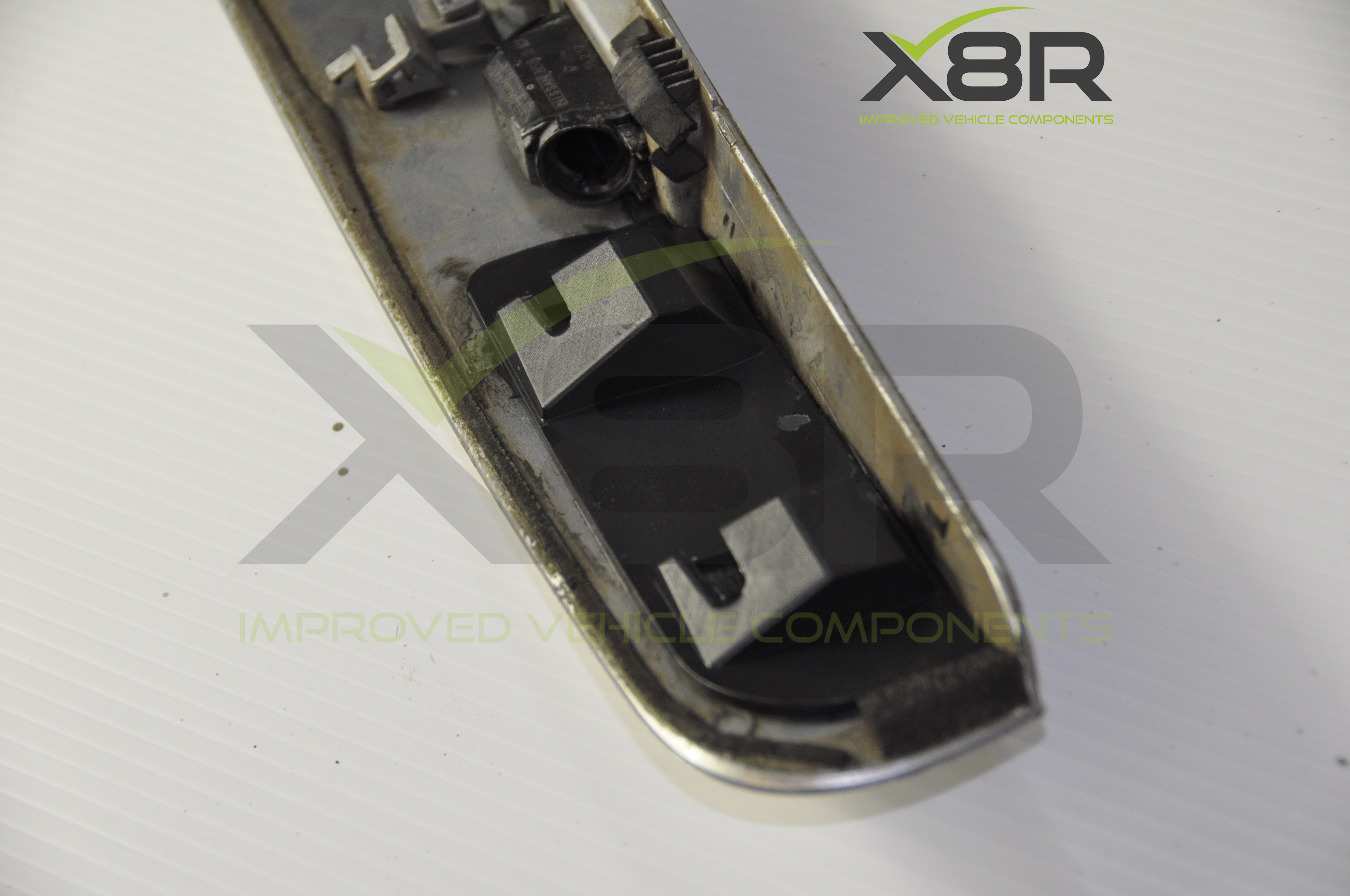 Nissan Qashqai Tailgate Boot Handle Repair Clip Kit Clips 2006 2013