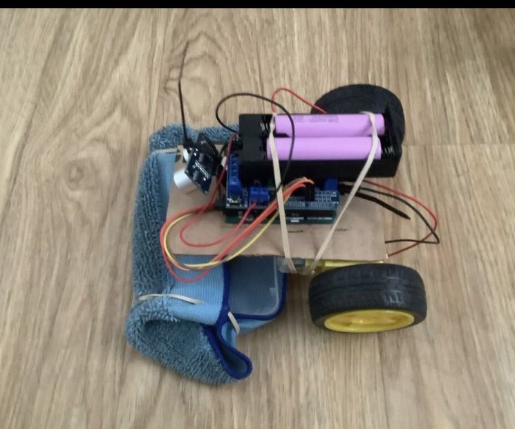 Arduino ROOMBA + Autonomous Steam Cleaner