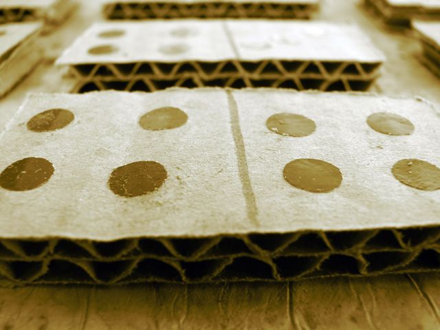 How to make cardboard Dominos