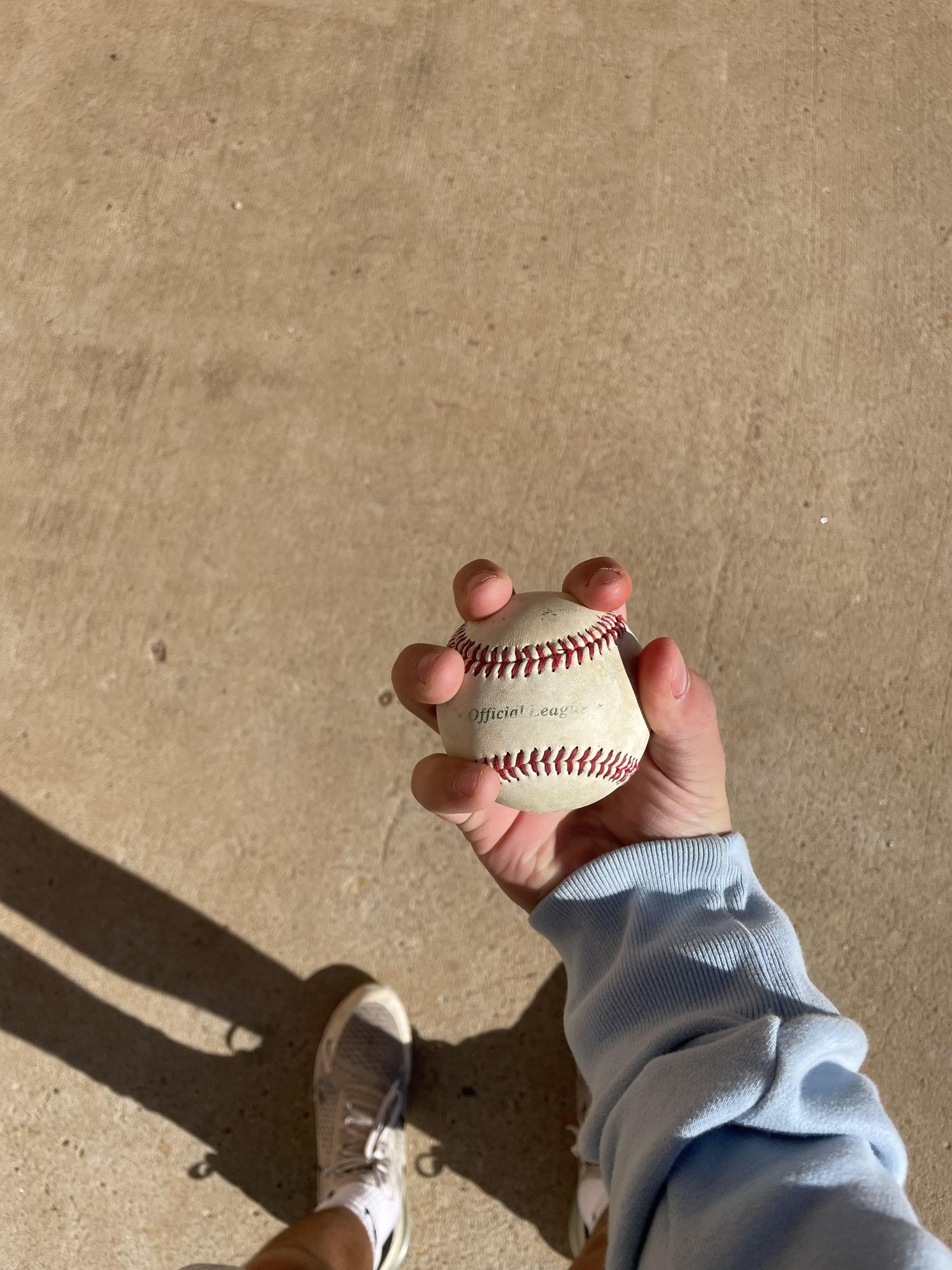 How to Throw a Nasty 2 Seam 6 Steps Instructables