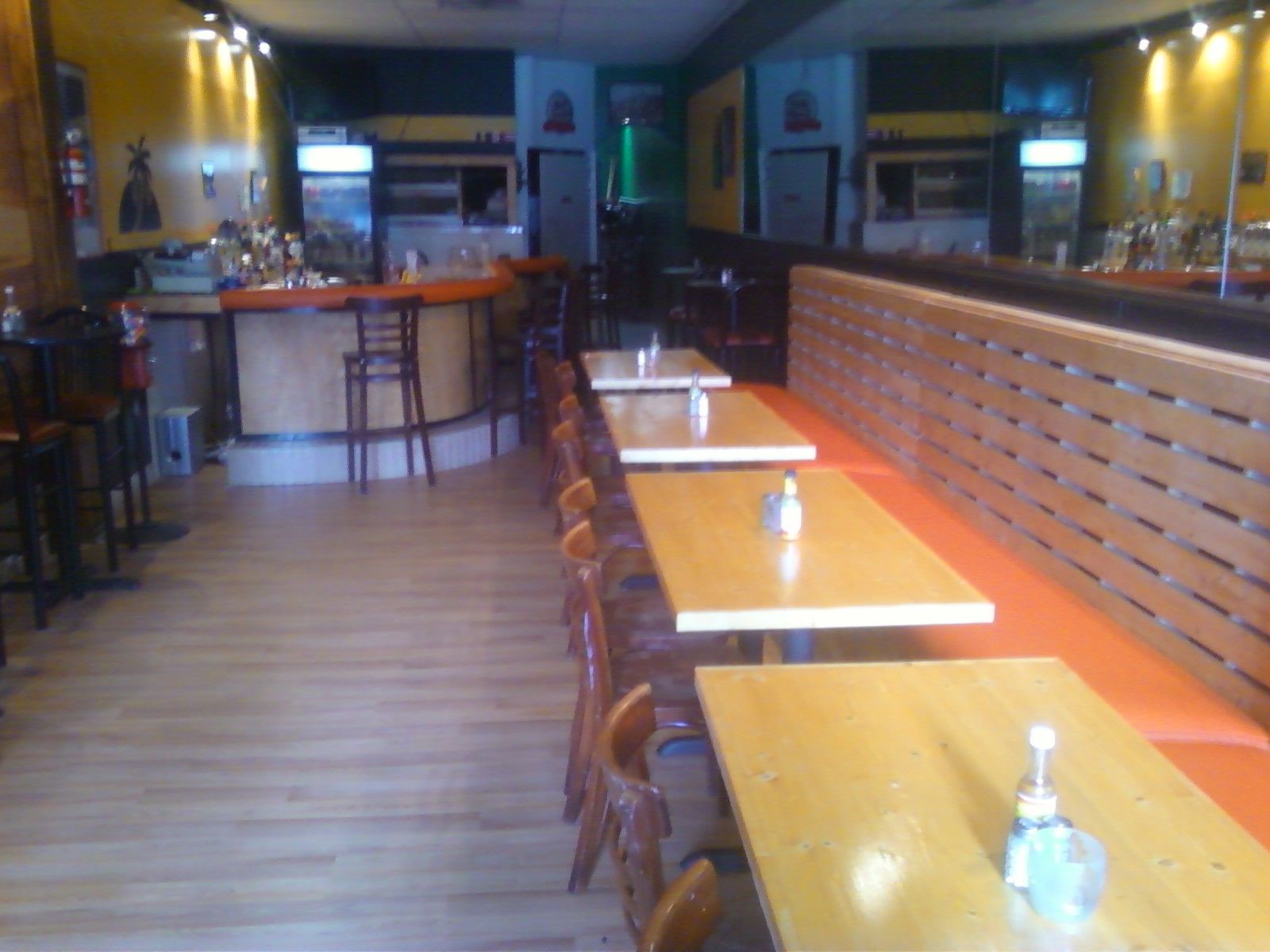 Build a Jamaican Bar