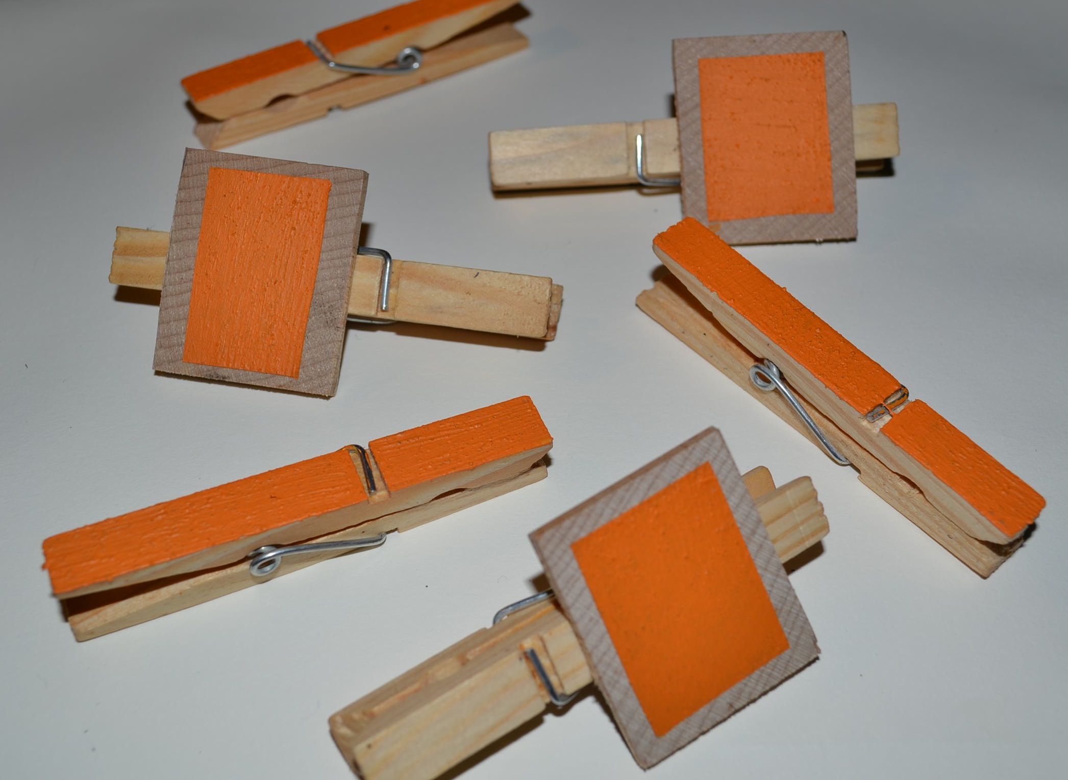 ∴ DIY CHALKBOARD CLOTHESPIN ∴ 7 Steps (with Pictures) Instructables