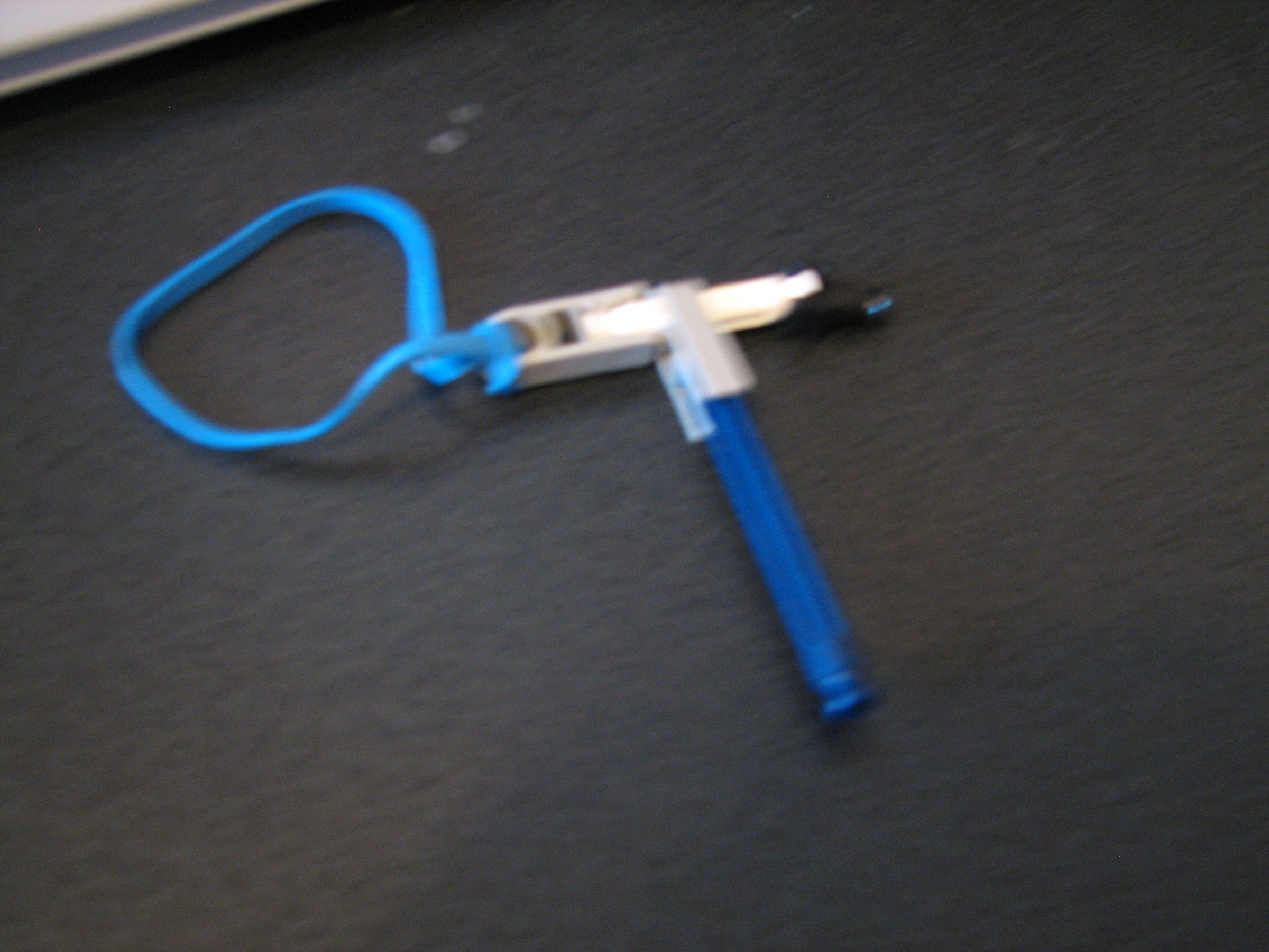Super Small Knex Gun
