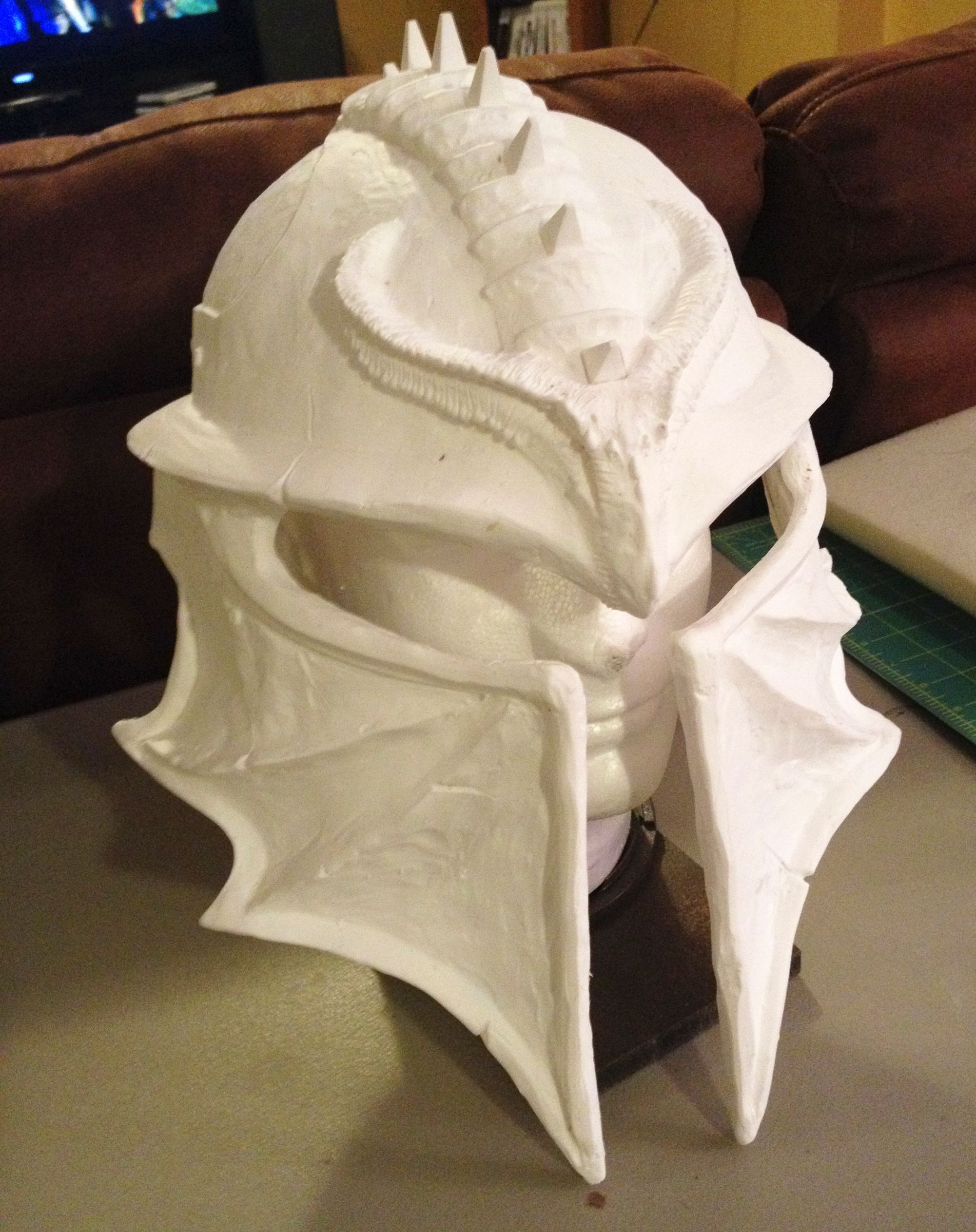 Building a Full Scale Dragon Age Inquisition Helmet 10 Steps (with Pictures) Instructables