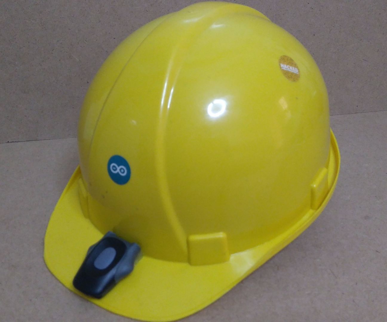 Arduino Smart Working Helmet 