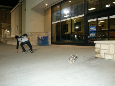 How to Take a Fall (Skateboarding)