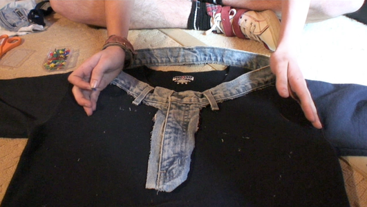 Pin the Jean Waist to the Sweatshirt Collar