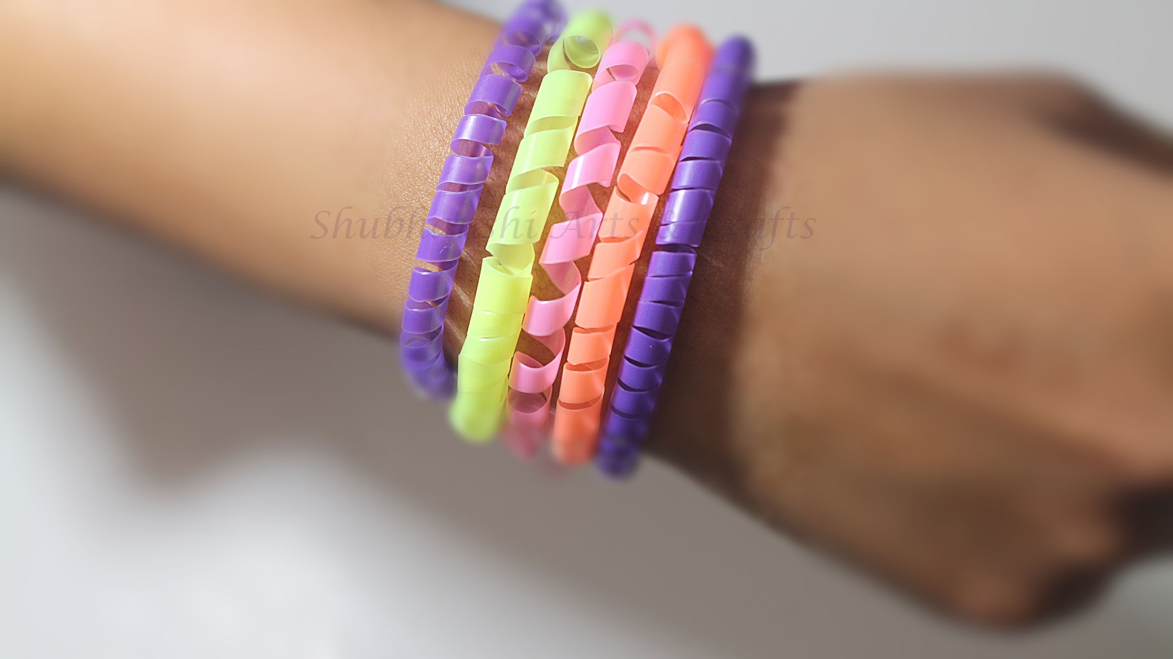 Discover more than 80 plastic straw bracelet best 3tdesign.edu.vn