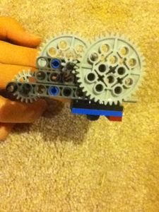 100% Lego Clock