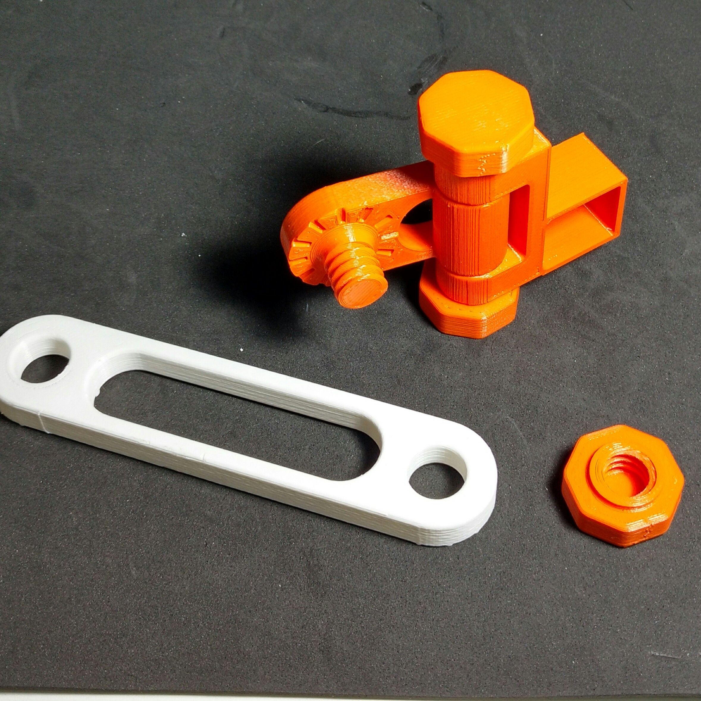 3D Printed Articulating LED Lamp : 5 Steps (with Pictures) - Instructables