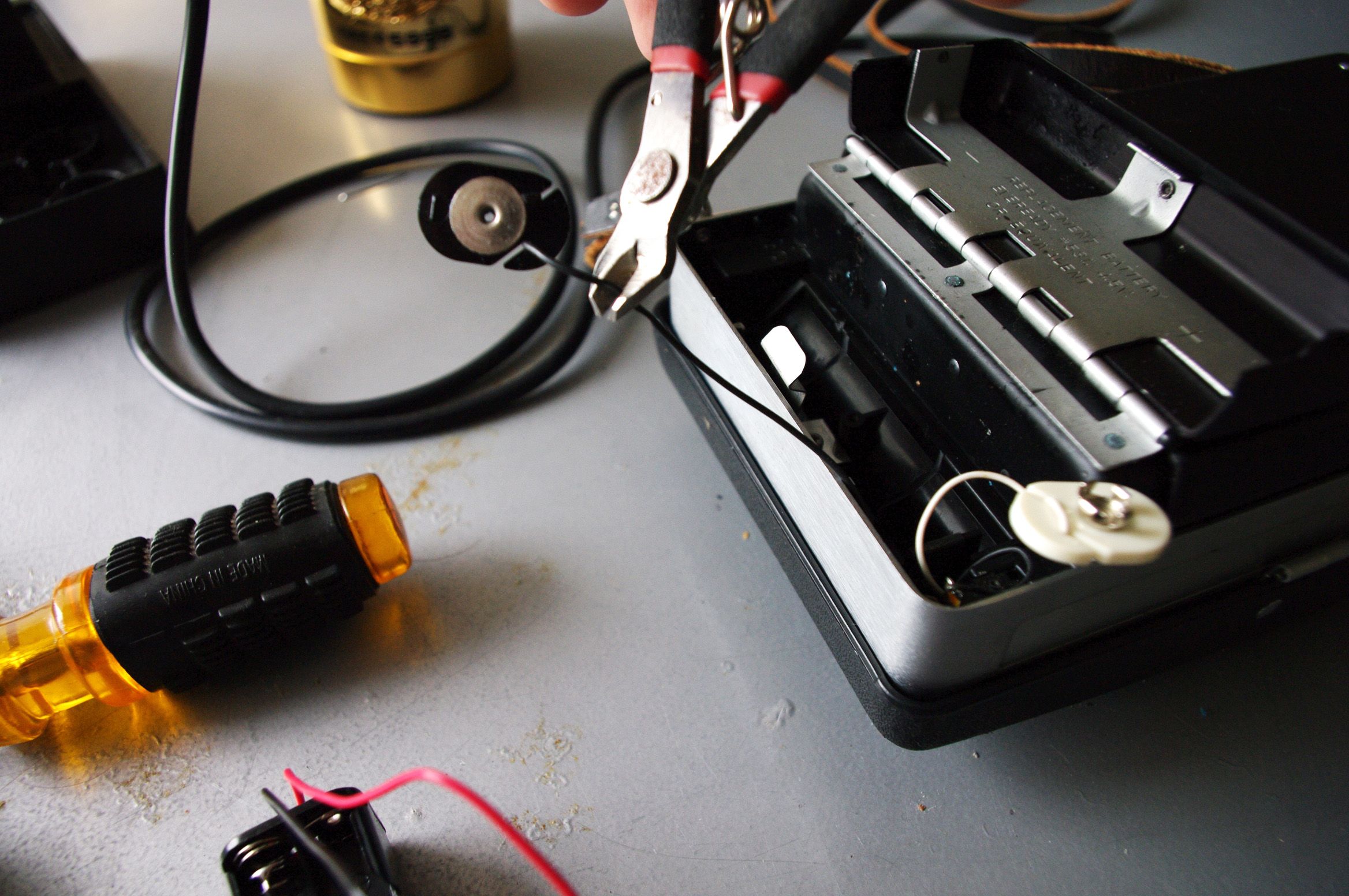 Resurrect a Polaroid Land Camera : 32 Steps (with Pictures) - Instructables