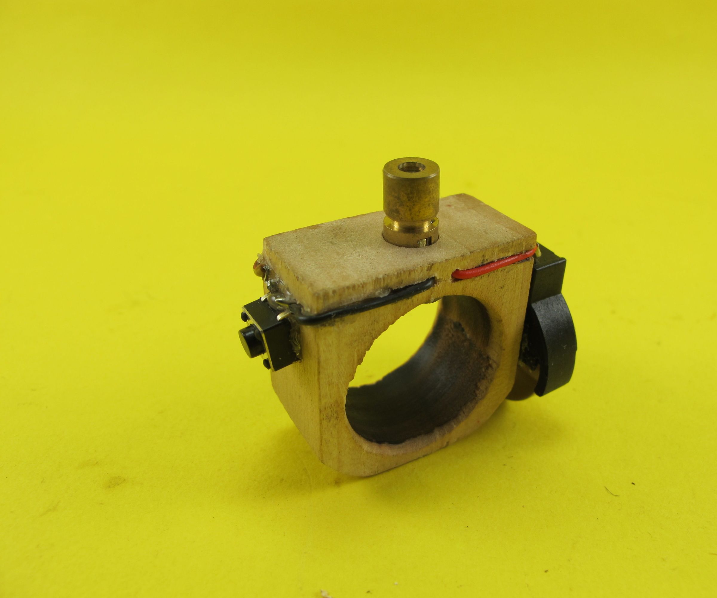 Laser Ring - Wood