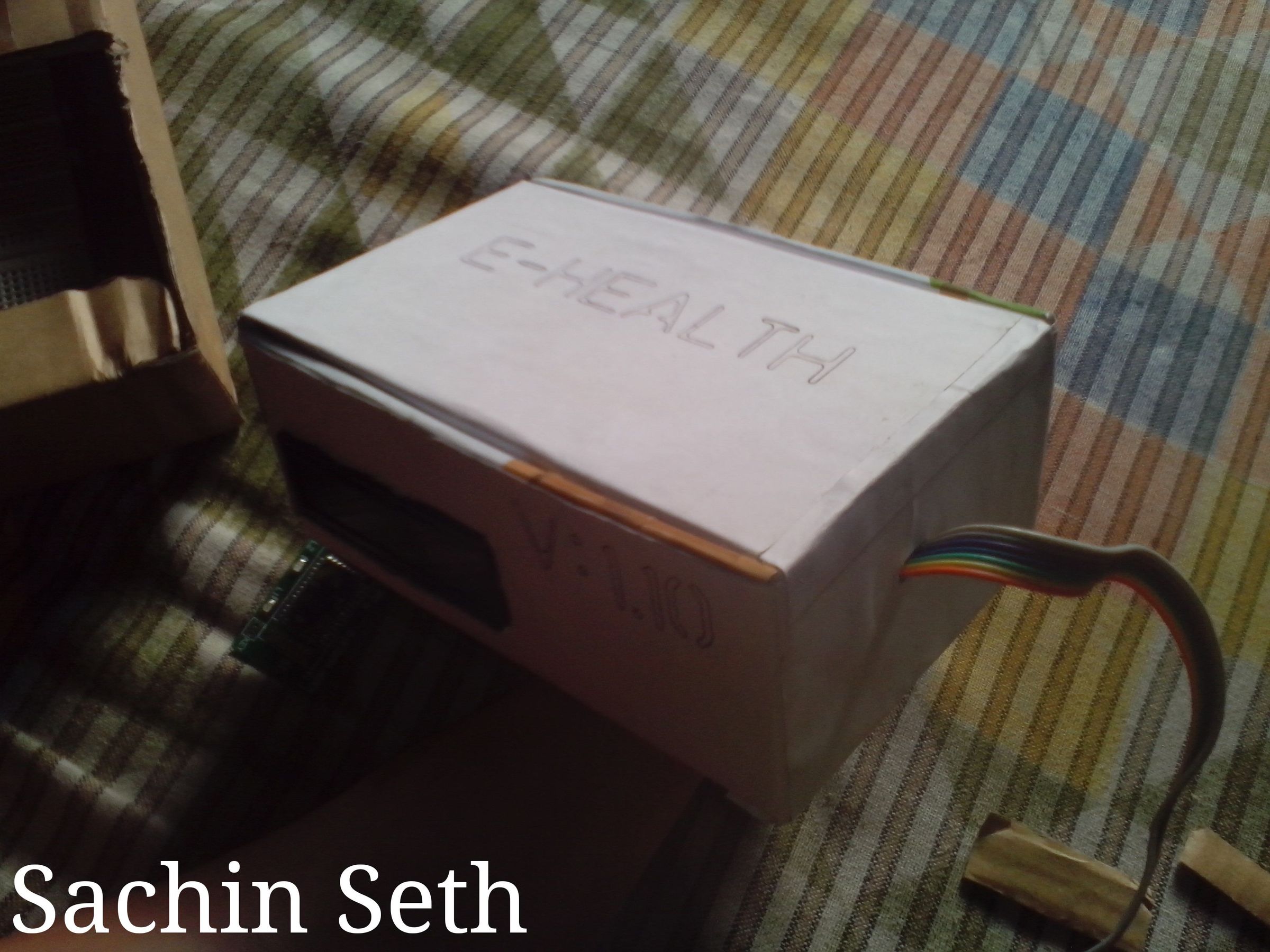 ₹1000(approx $14 USD) PPG Signal Based Heart Rate Calculator and Temperature Display Using Arduino Uno and Android OS 