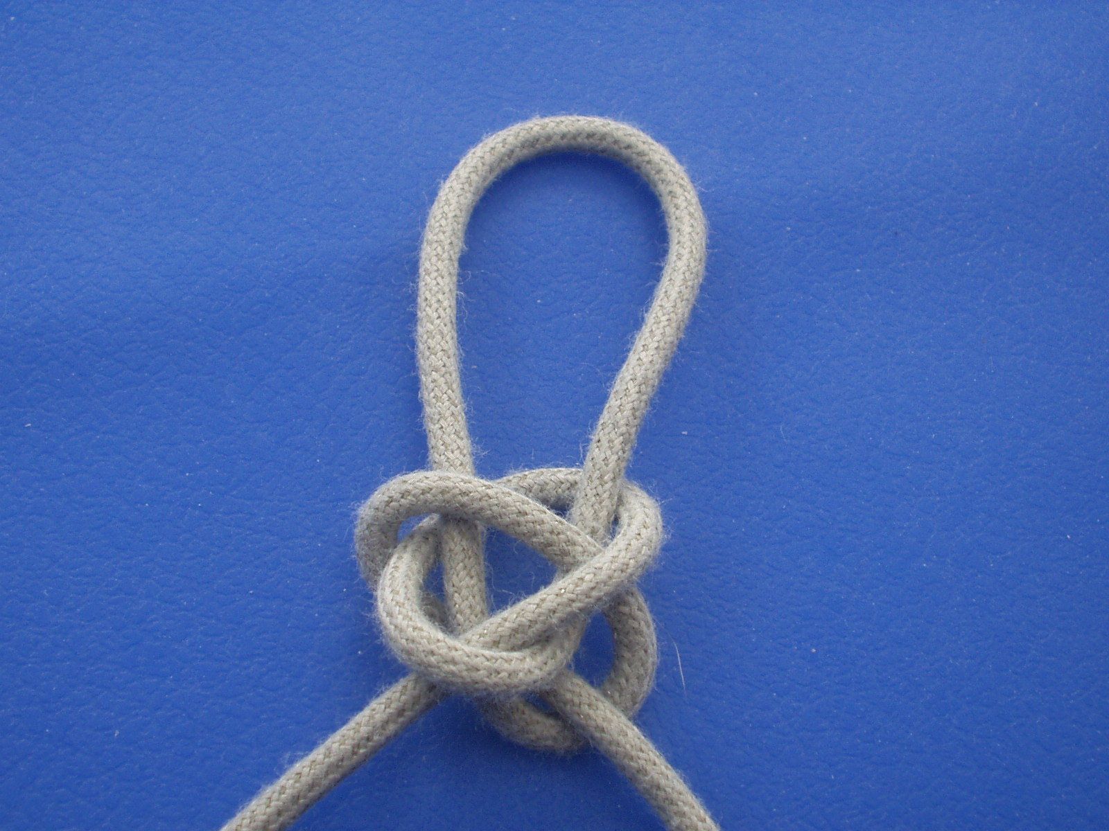 Slipped Overhand Knot Lanyard 7 Steps Instructables