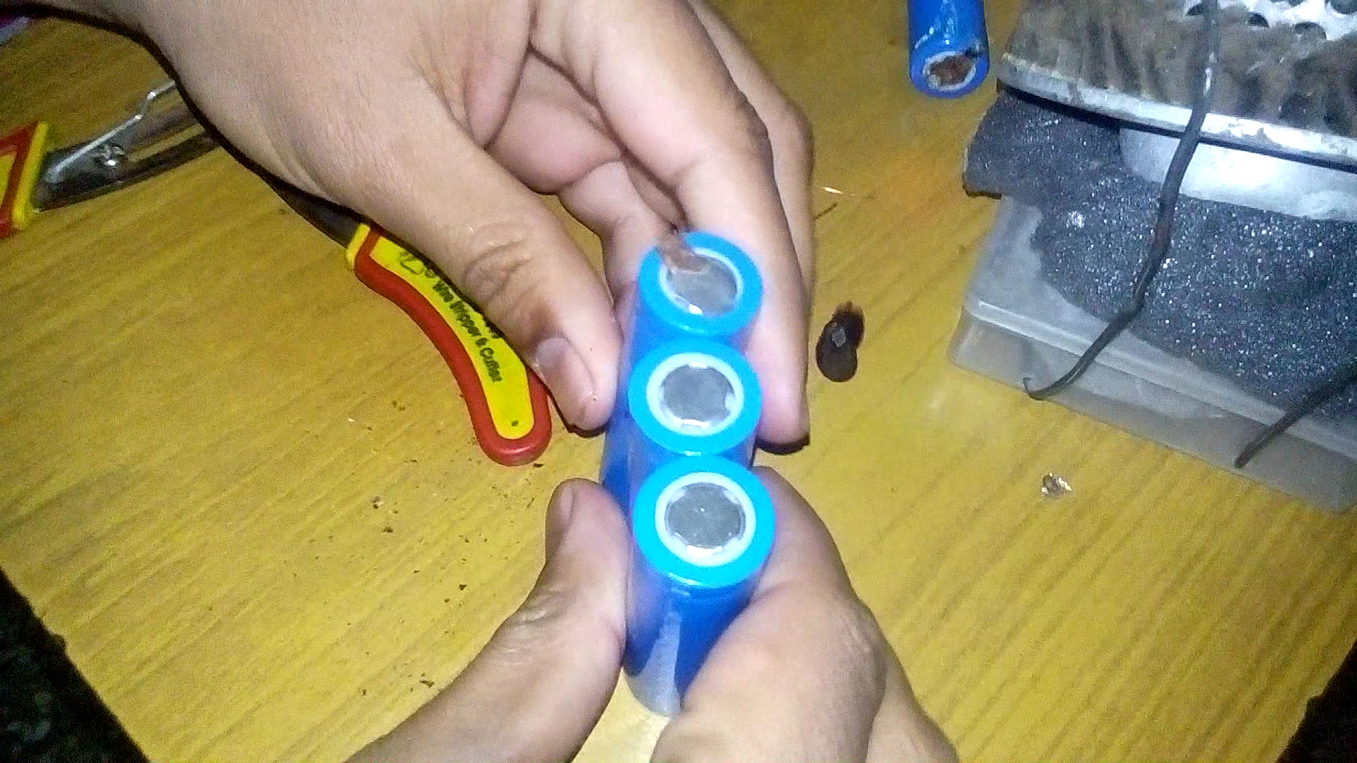 Repair a Dead Power Bank || Repair and Replacement : 6 Steps (with ...
