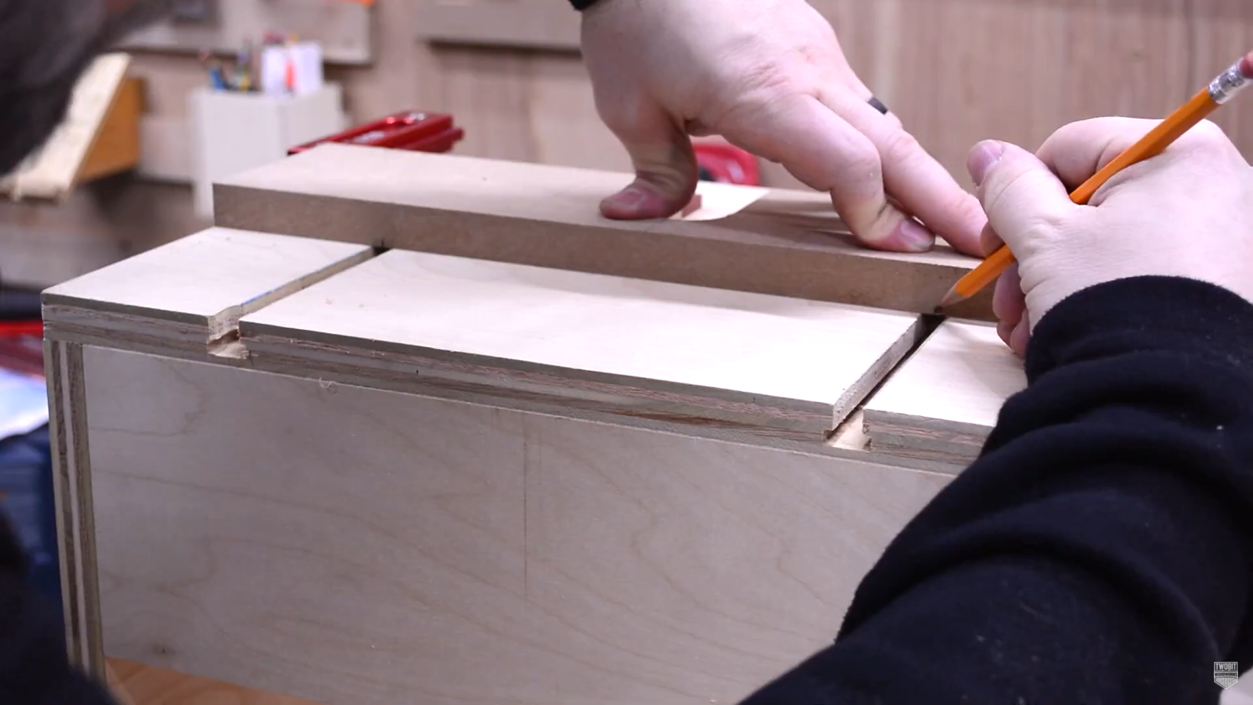 How to Build a Portable Router Table | DIY Woodworking Shop Project ...