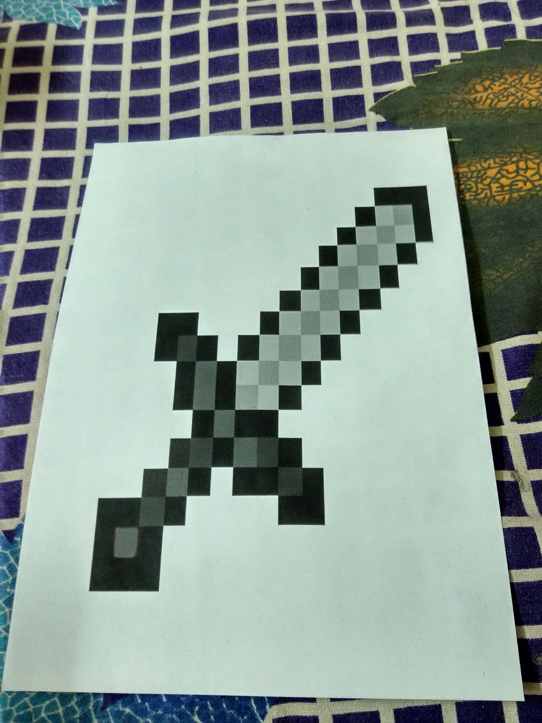 LIFE SIZE MINECRAFT SWORD WALL PIECE. 10 Steps (with Pictures