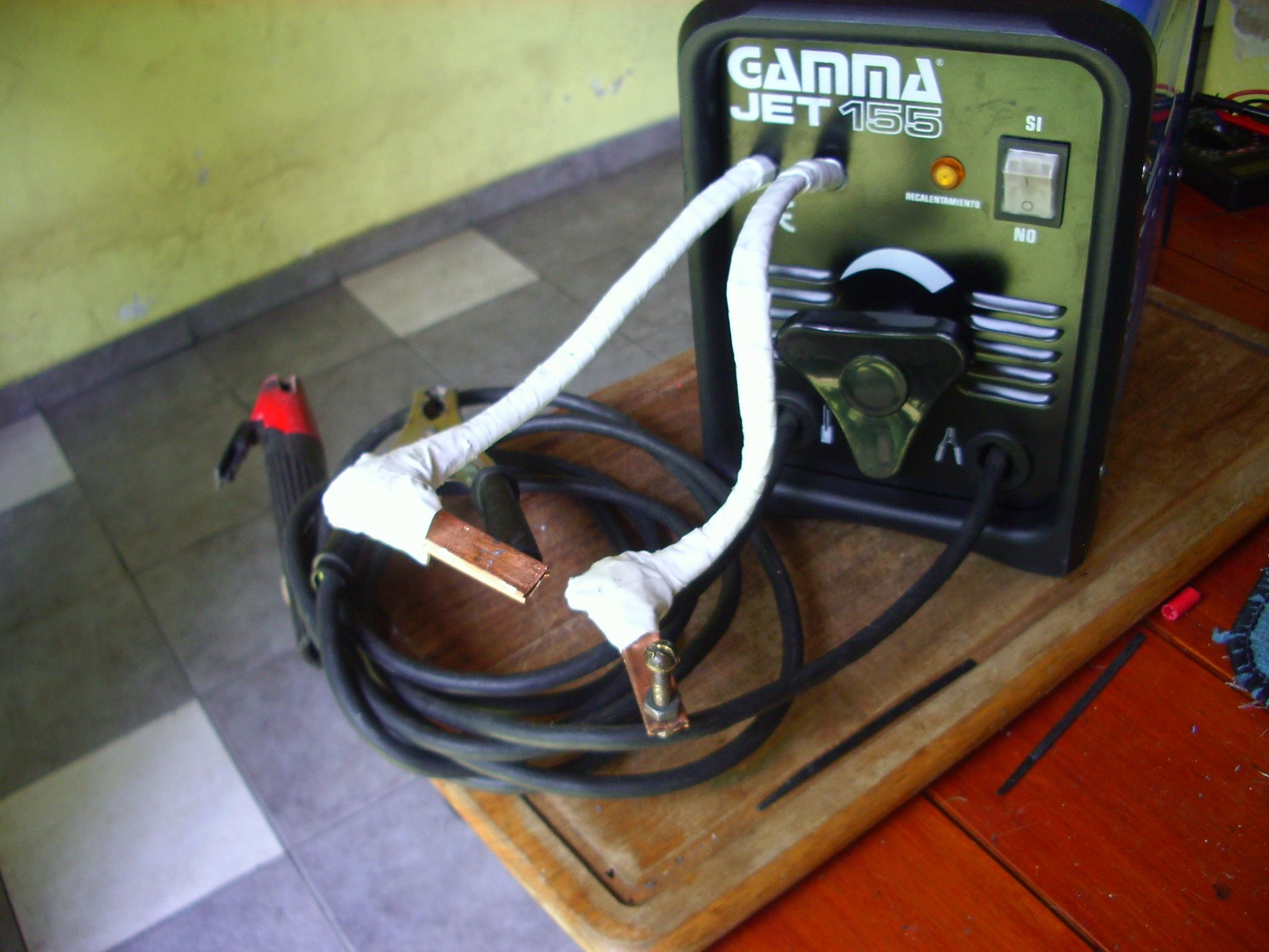 Hacking a (pirateando Una Soldadora) : 11 Steps - Instructables