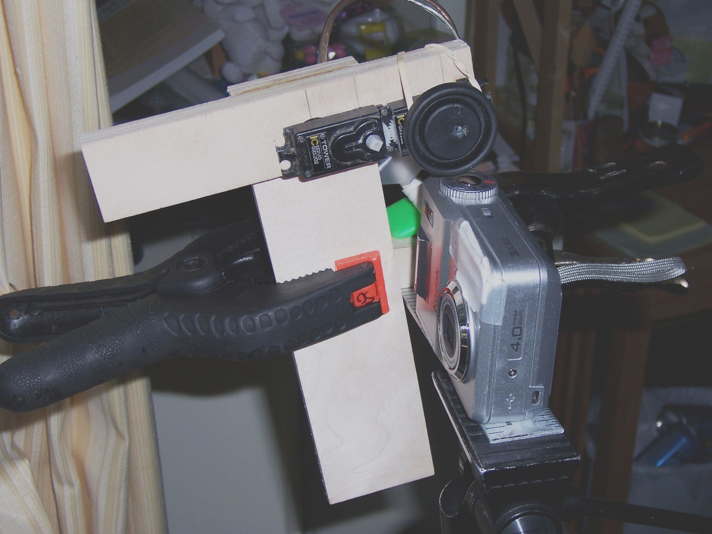 Electromechanical Time Lapse Trigger