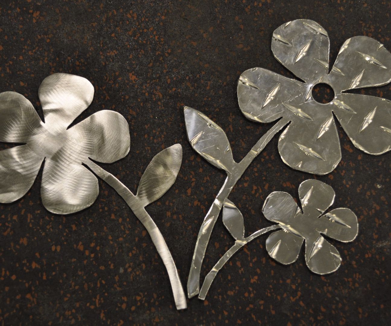 Allergen-Free Metal Flower