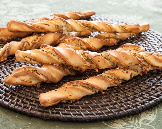 Twisted Pesto Breadsticks