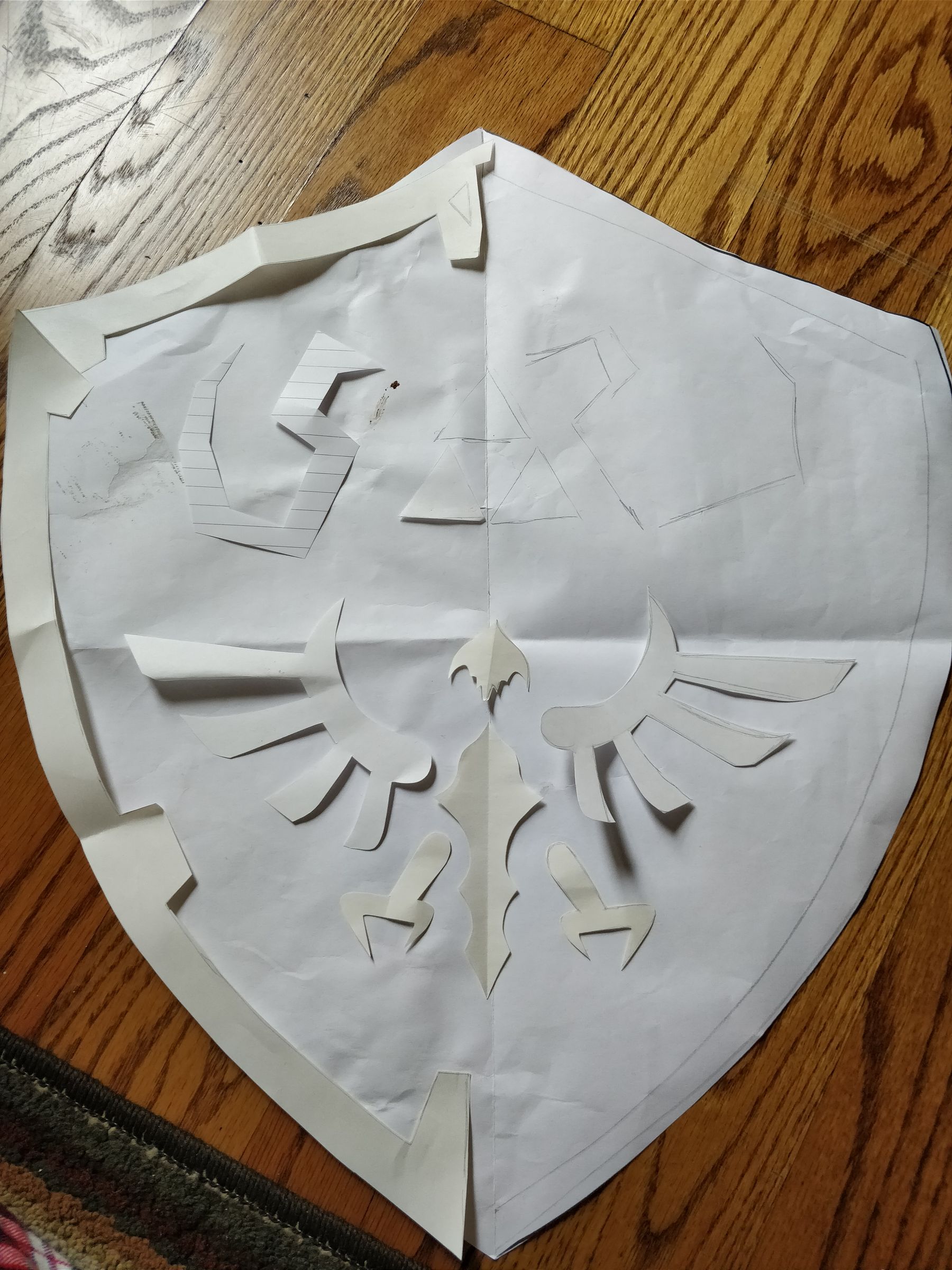 Legend of Zelda Hylian Shield : 7 Steps (with Pictures) - Instructables