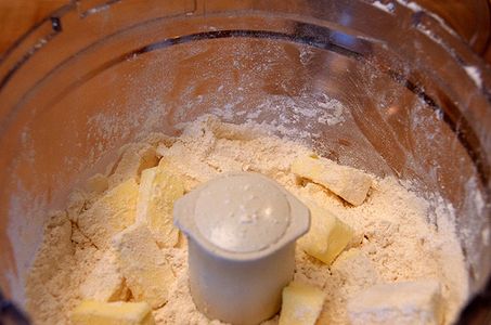 Make the Dough for Your Pie Crust