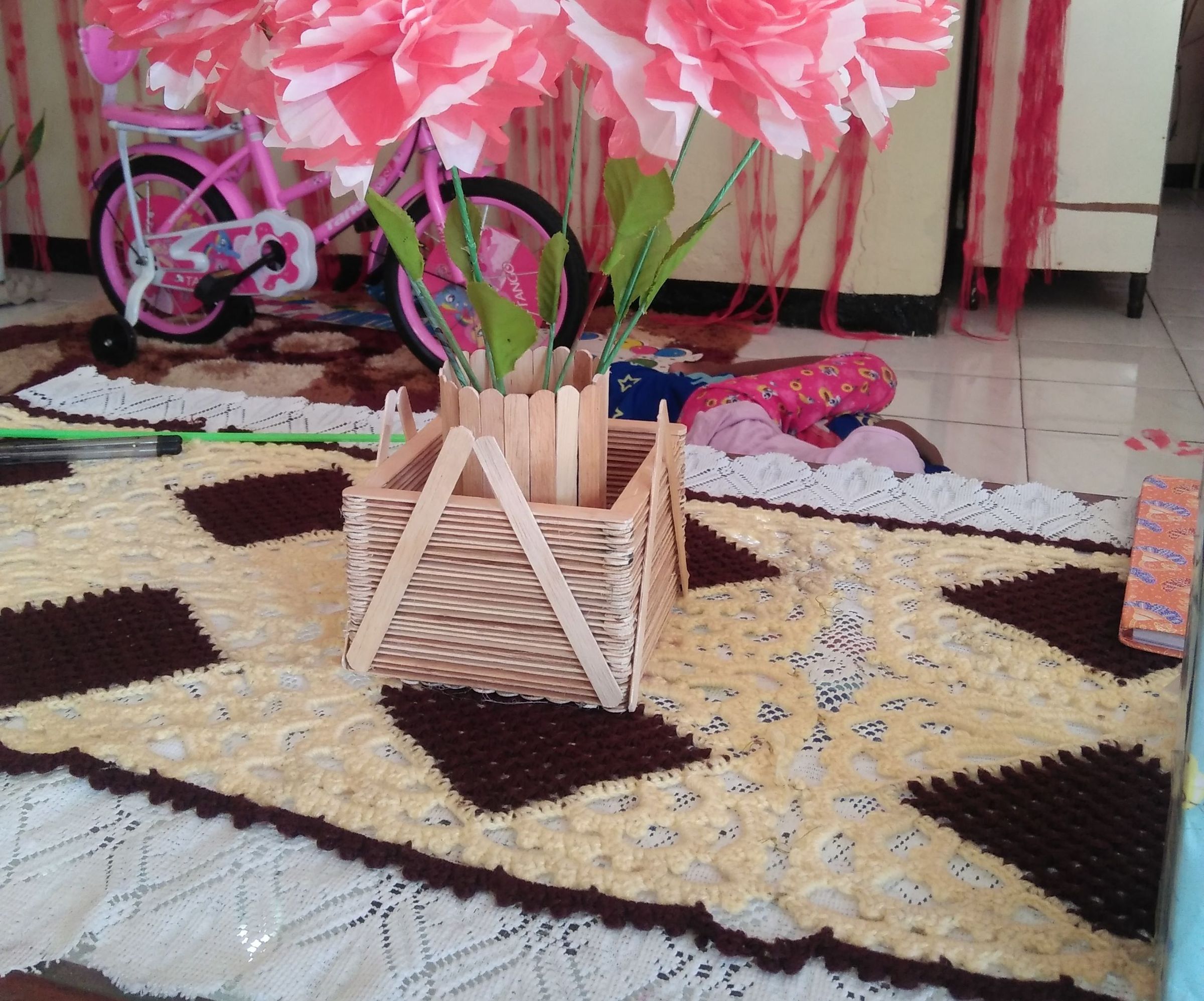 How to Make Classic Pot Flower Stick