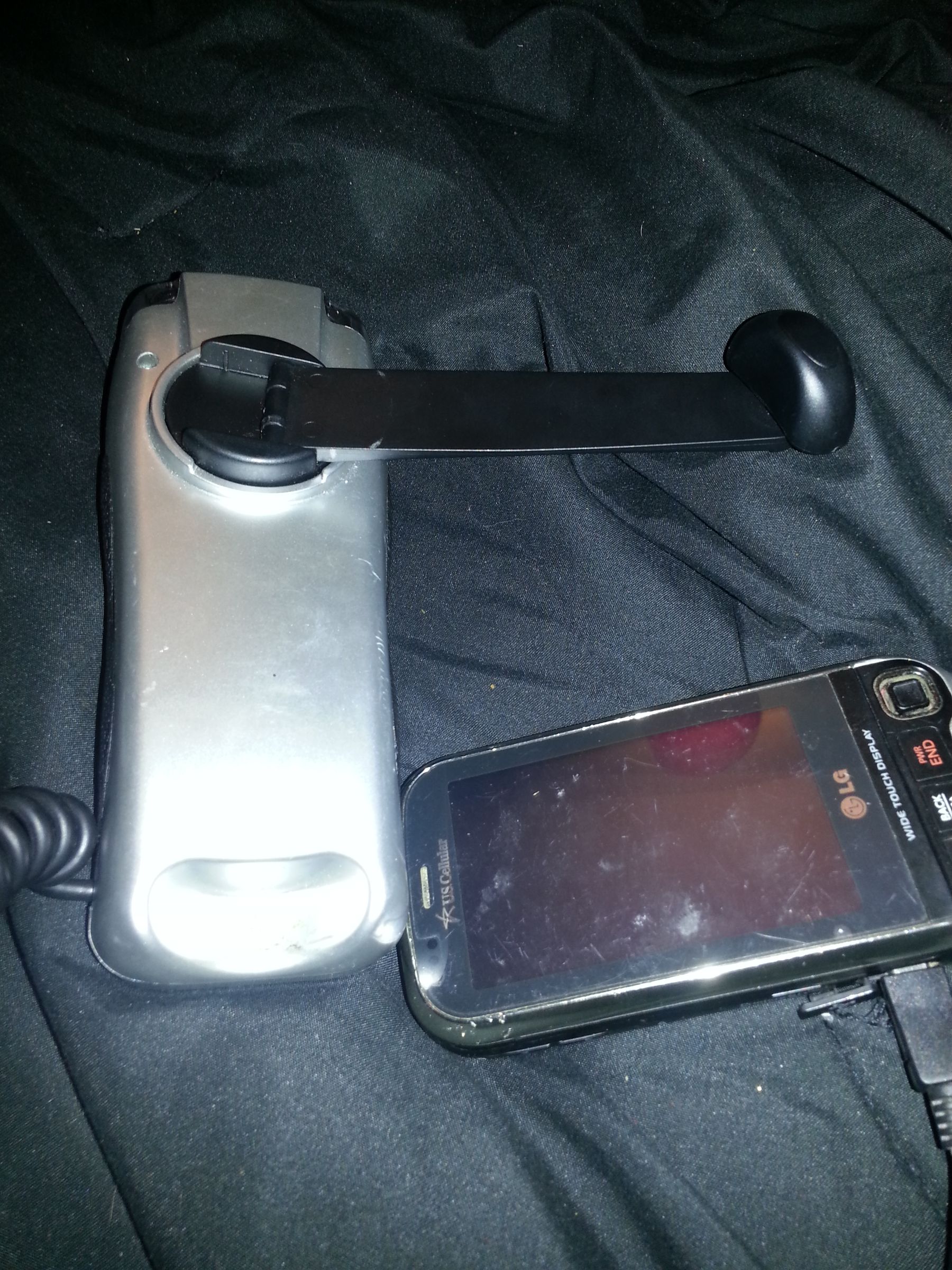Hand Crank Phone Charger 3 Steps Instructables