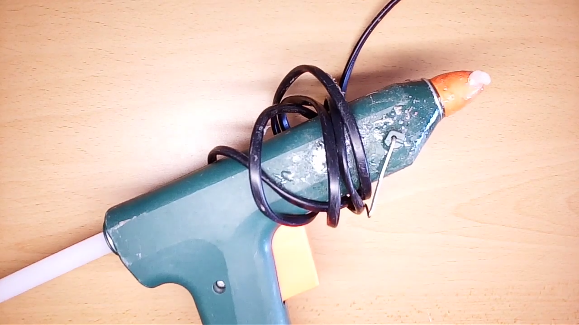 Reuse Old Phone Batteries As a Powerbank (earth Day Part 1) 7 Steps