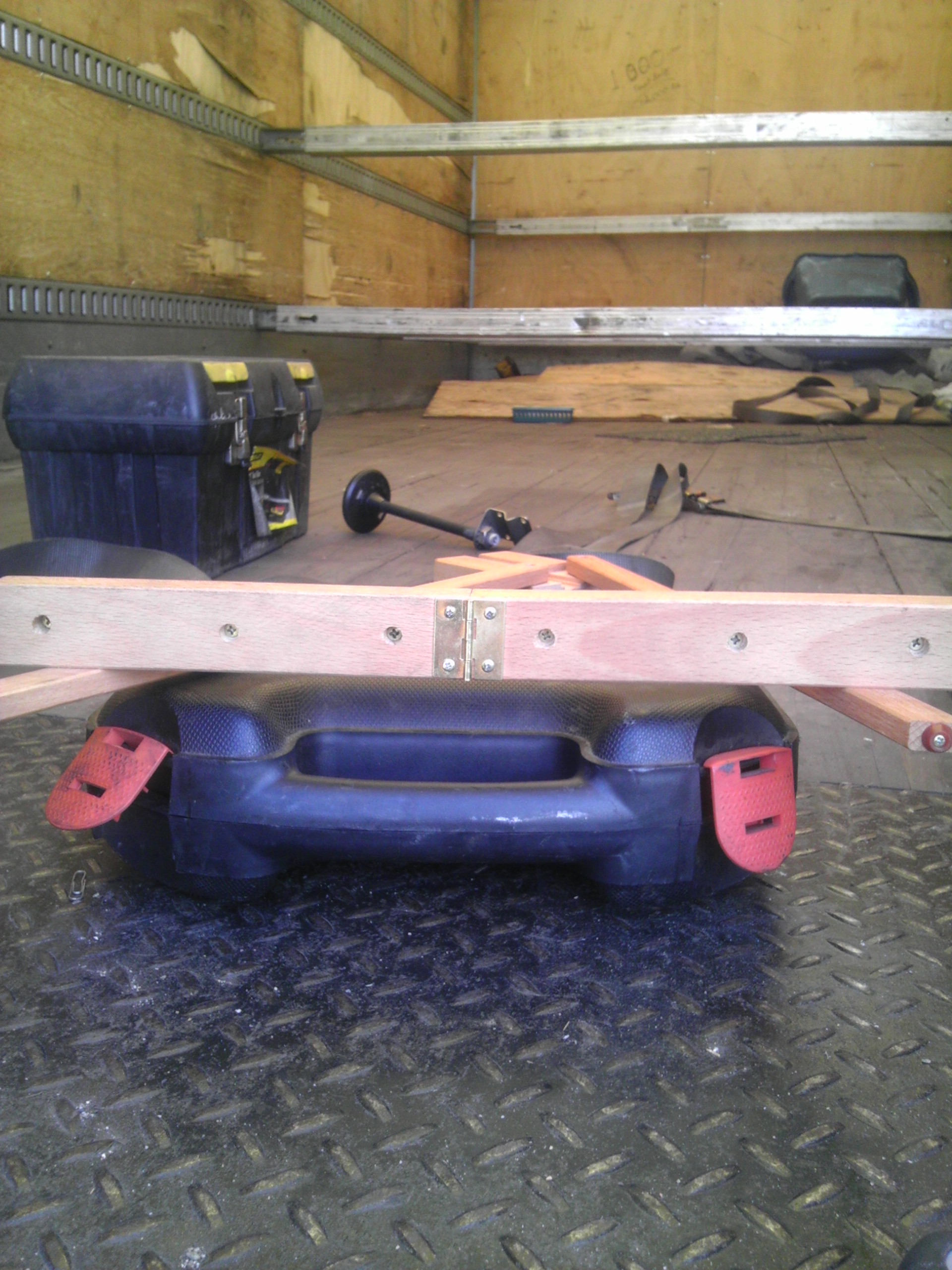 Truckers Steering Wheel Desk 5 Steps Instructables