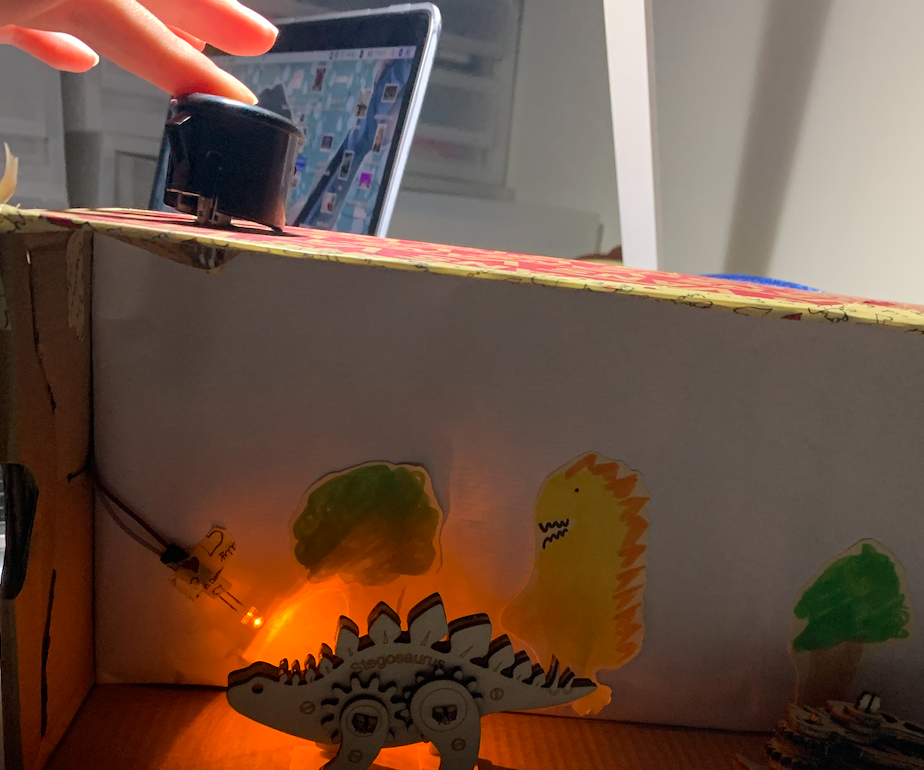 Dinosaur Night Lamp