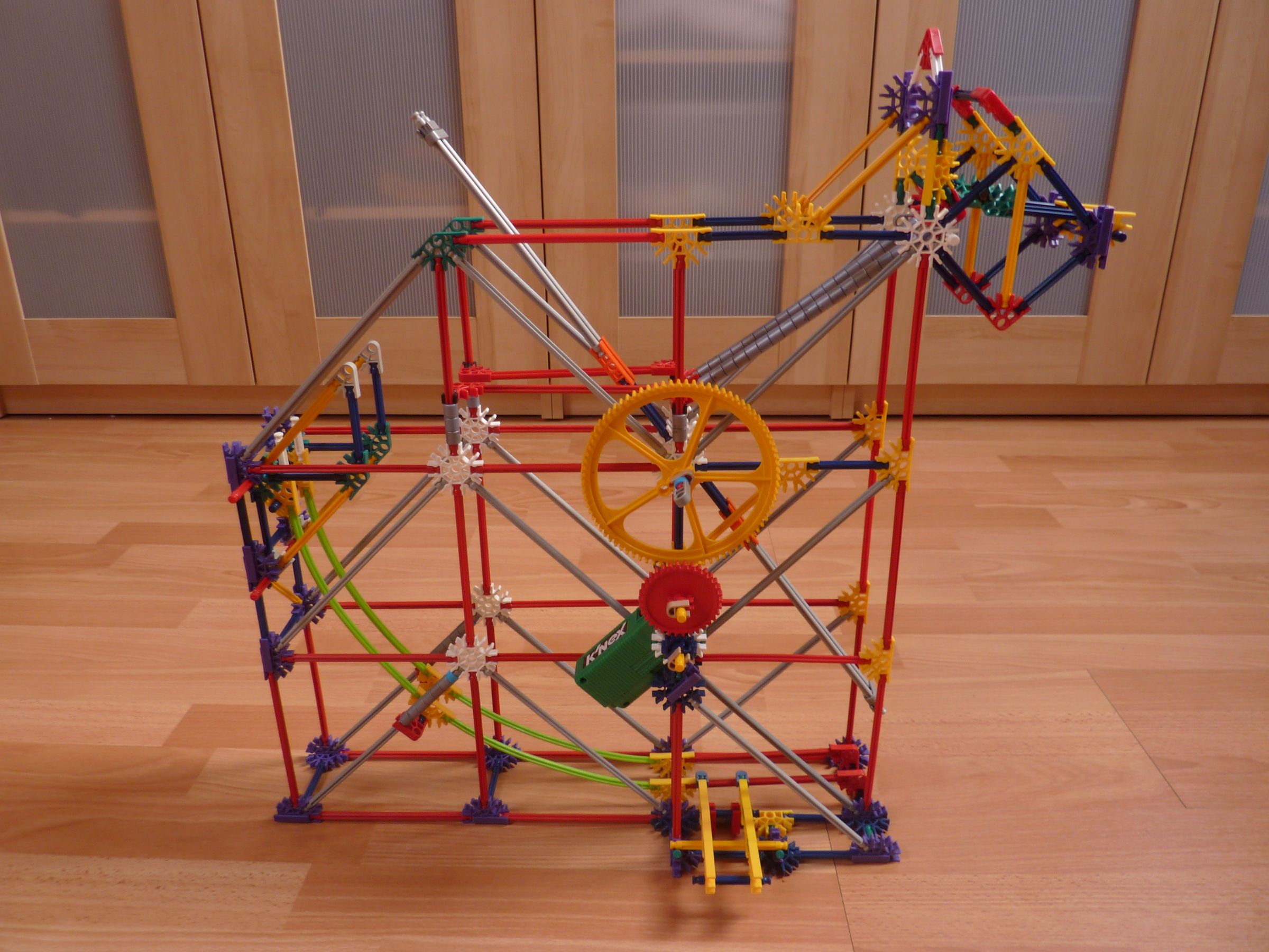 Center Arm Lift, a Knex Ball Machine Lift