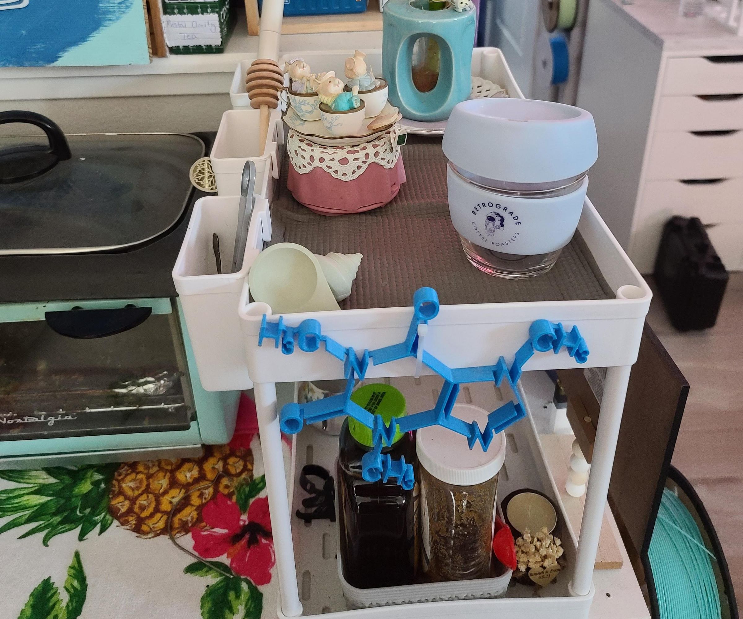 Repurposing Old Yoga Mats: Shelf Liner