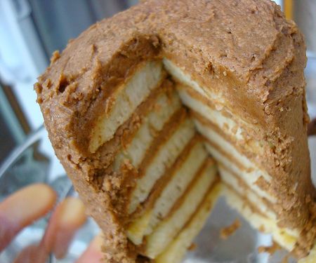 How to Make a Mini Torte Using Leftover Pancakes